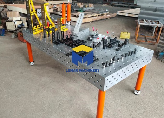 Adjustable 3D welding table Adjustable 3D welding table